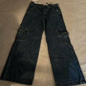 Cargo street jeans from the brand S.O.N.G, dark ish blue jeans, size 7/28